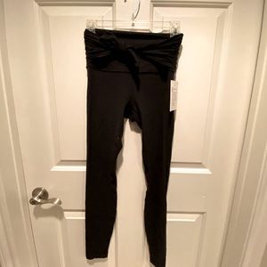 NWT Lululemon Black Align Pant 28" Wrap Waist